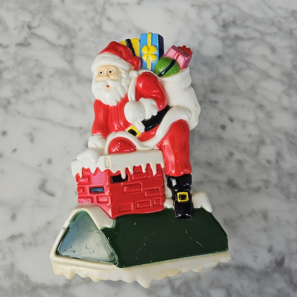 VTG SANTA on Chimney MUSIC PLAYING REFRIGERATOR MAGNET MAGNETIC CLIP 1996 ACME